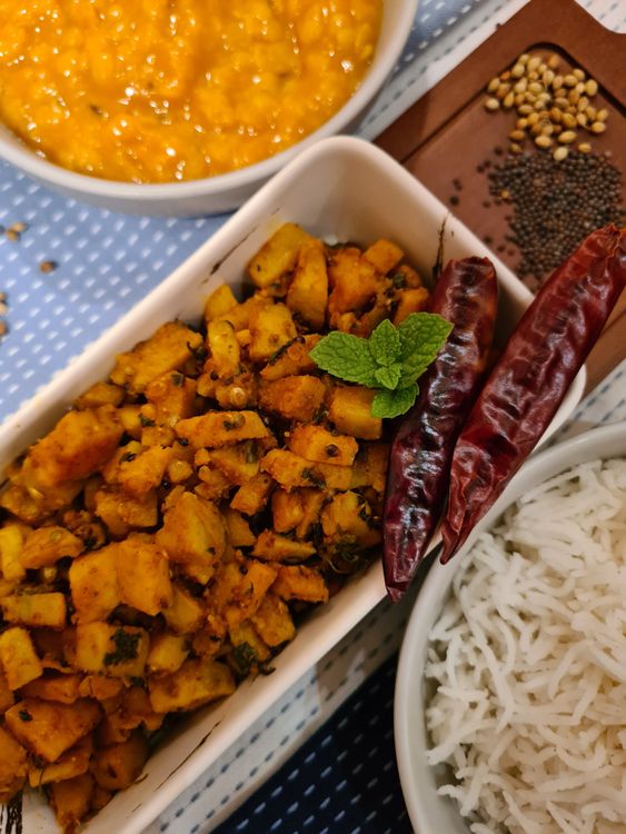 Jeera Aloo (Spiced Cumin Potatoes) recipe
