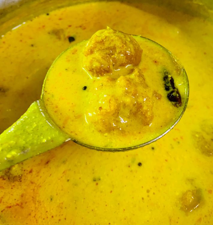 Step 3.2: Add the tempering into the Kadhi