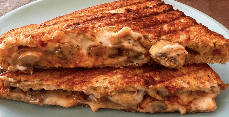 Step 1.1: Cut into half and serve hot or pack in a lunch box