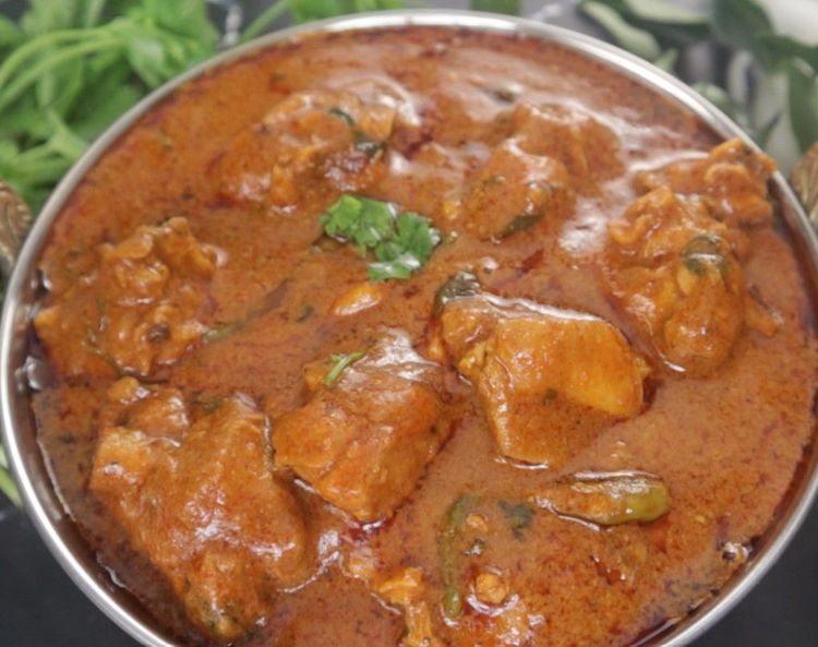 Step 6.1: Garnish with fresh coriander leaves