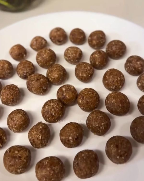 Healthy travel friendly laddoo for babies and mamas  recipe