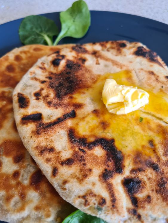 Stuffed Spinach Potato Naan  recipe