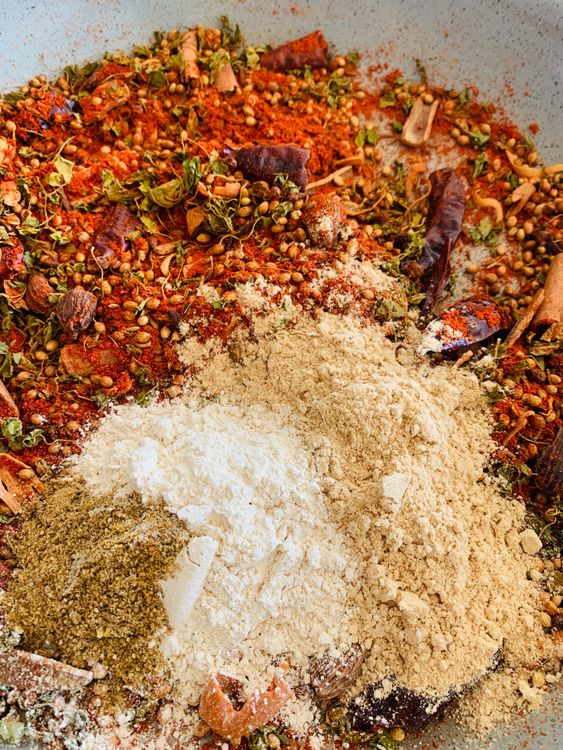 Step 1.1: Add kashmiri red chilli powder, garlic powder, ginger powder and garam masala powder