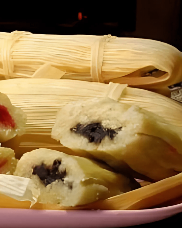 Strawberry and Chocolate Tamales recipe