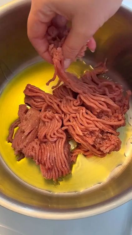 Step 1.1: Add ground meat and break it up