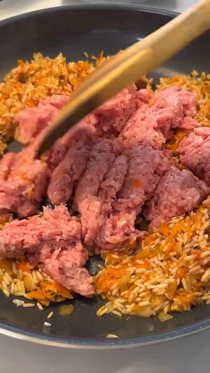 Step 2.1: Remove from heat and mix in the ground meat