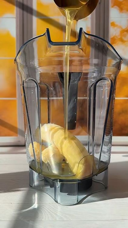 Step 1.1: Add the dry ingredients to the blender