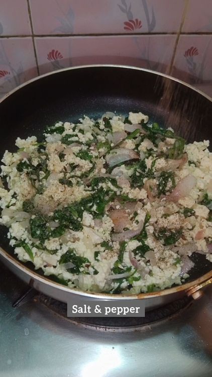 Step 2.3: In the same pan , add oil, crackle some cumin seeds and pinch of asafoetida