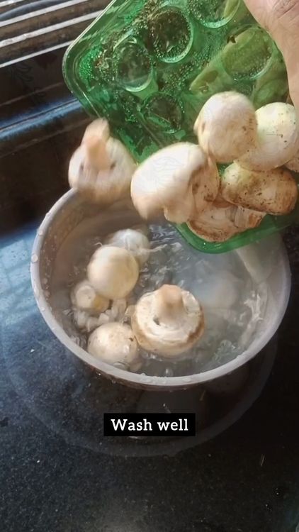 Step 1.2: Clean mushroom well