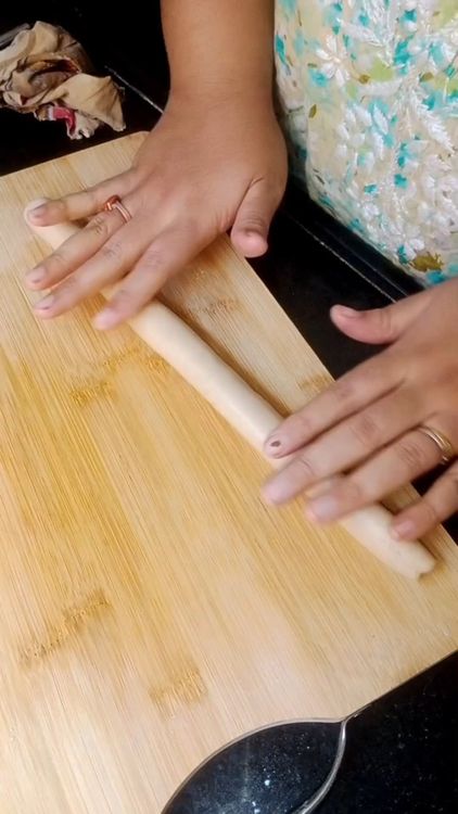 Step 1.1: Take a small portion of the dough and roll it into a 1 inch pipe size
