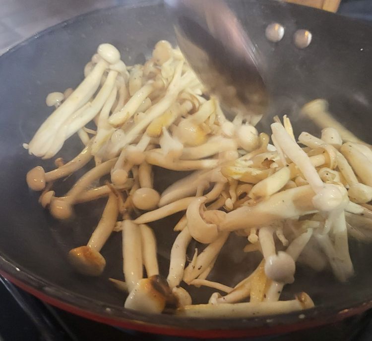 Step 1.1: Follow the same step to flash fry the mushrooms