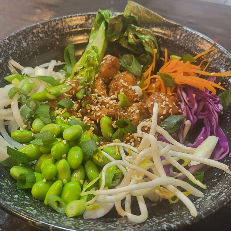 Step 1.1: Garnish with spring onions and toasted sesame seeds