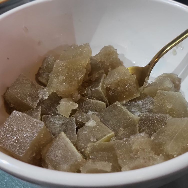 Step 1.1: Heat the chicken bone broth, add the gelatine, and stir until all the gelatine has dissolved