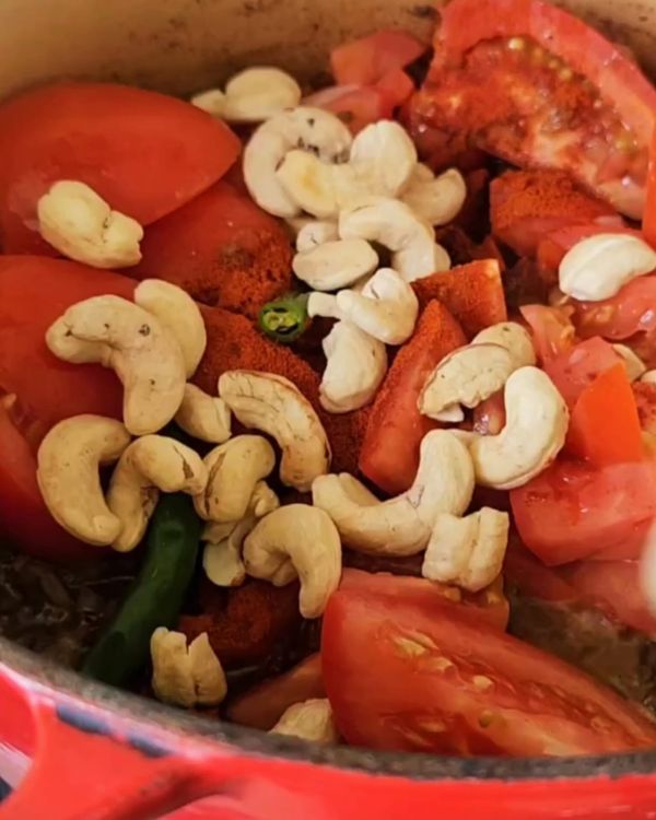Step 2.1: In a pan over medium heat, add the vegetable oil and butter