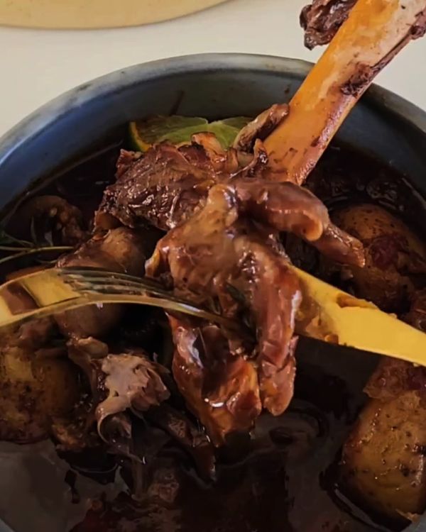Pressure-Cooked Lamb Shanks with Vegetables recipe