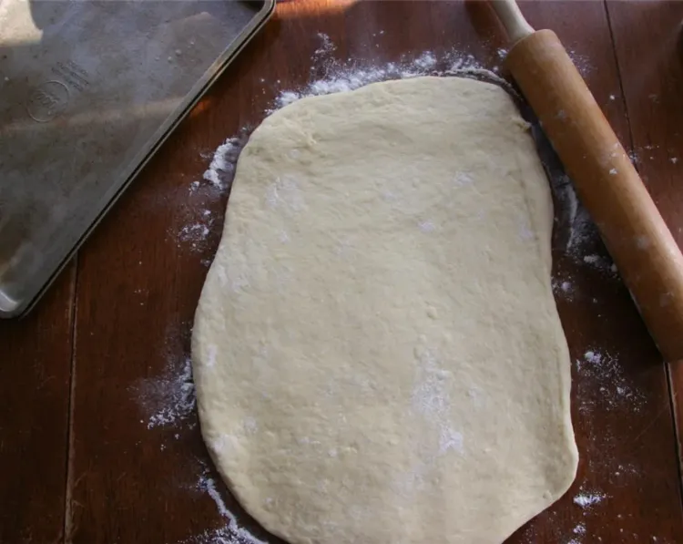 Step 1.1: Grease the bottom and sides of a 9×12-inch baking sheet or jelly roll pan