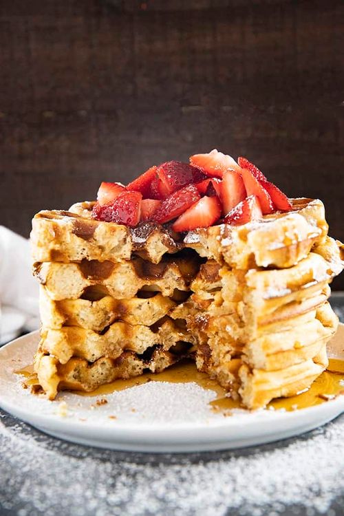 Step 7.1: Serve immediately with butter, syrup, powdered sugar, or any other favorite toppings