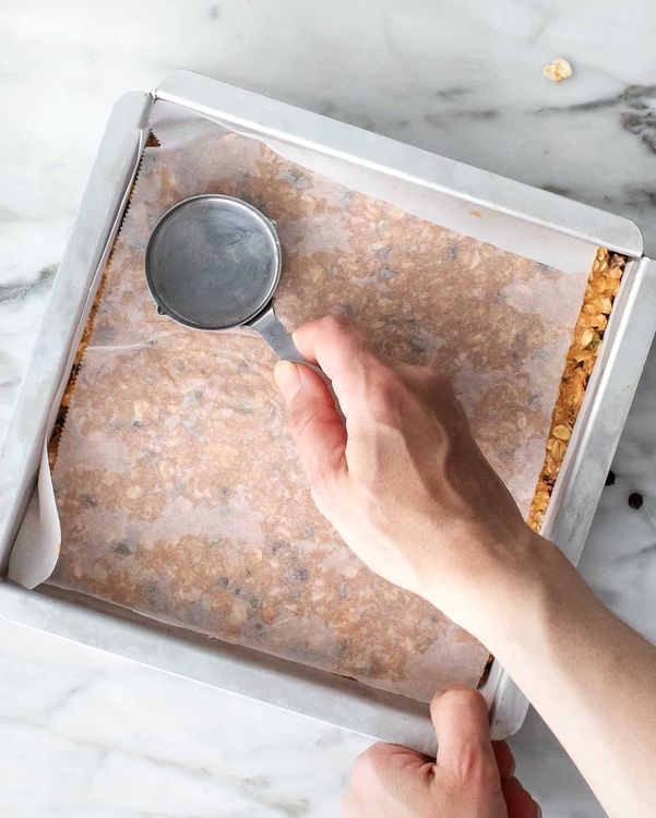 Step 1.1: Transfer the pan to the fridge, and allow the mixture to chill for one hour before you slice and eat the bars