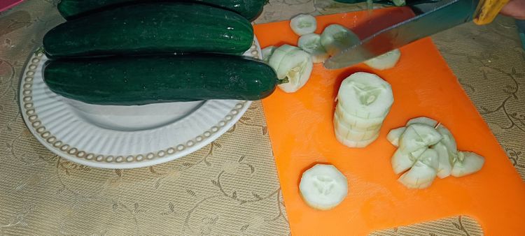 Step 1.3: Wash cucumbers thoroughly