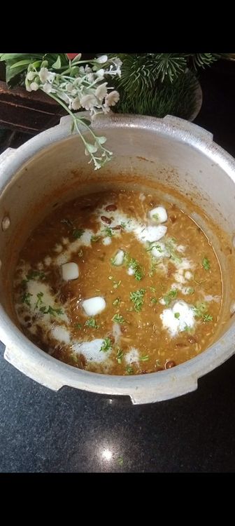 One Pot Sprouts Makhani  recipe