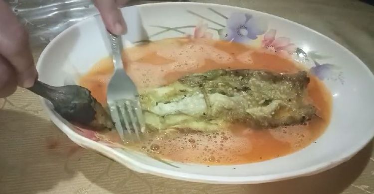 Step 1.1: Dip the peeled eggplant into the scrambled egg mixture and flatten it