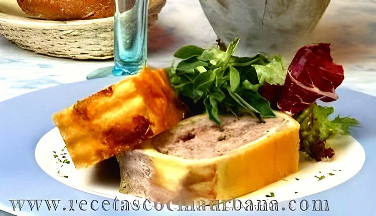 Meat Pâté Wrapped in Puff Pastry recipe