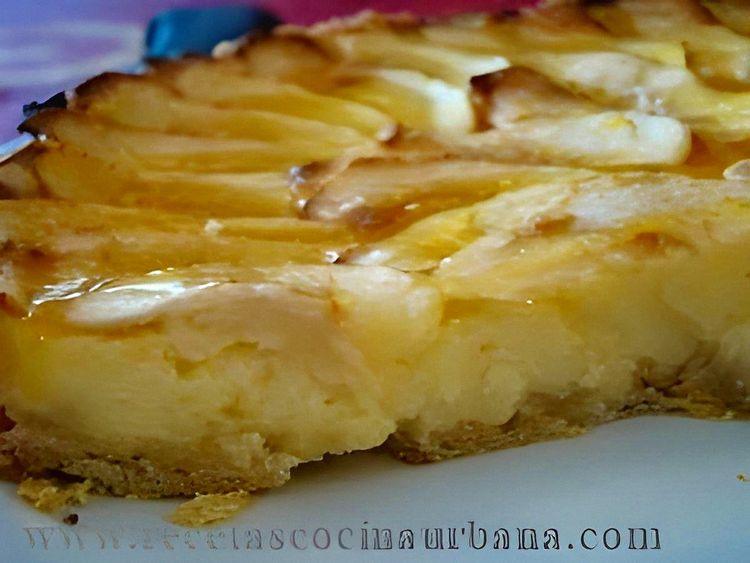 Apple Cream-Filled Tart recipe