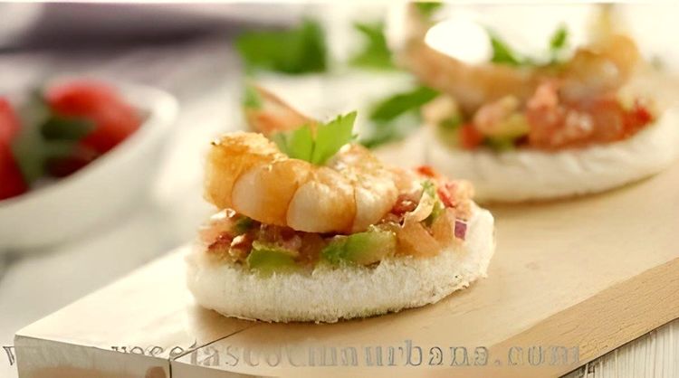 Vegetable and Shrimp Canapés recipe