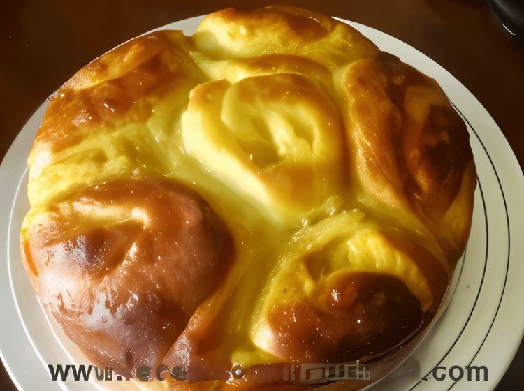 Brioche Filled with Pastry Cream and Walnuts recipe