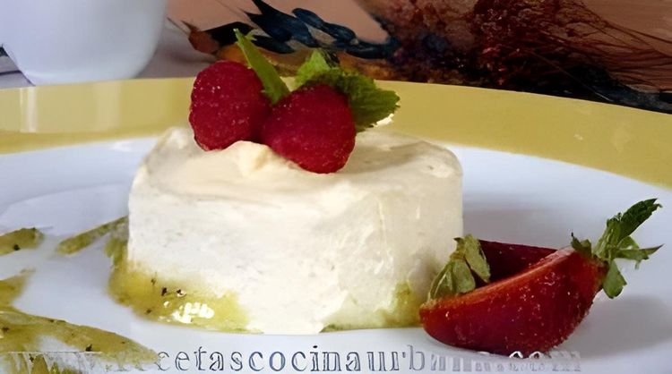 Mandarin Mousse with Kiwi Sauce recipe