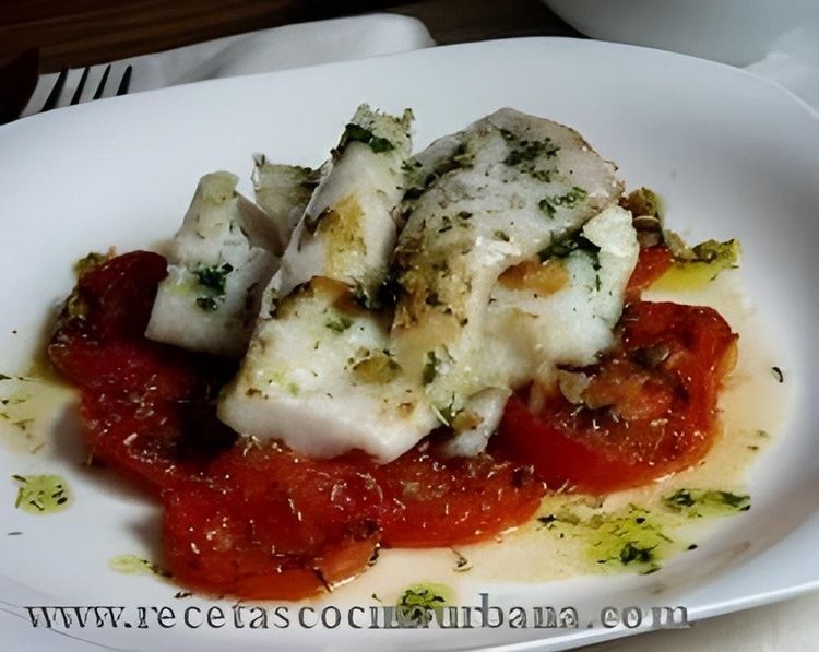 Fish in Cream Sauce with Sun-Dried Tomatoes recipe