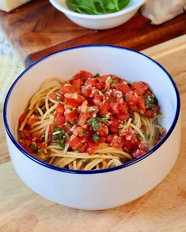 No-Cook Summer Pasta Sauce recipe