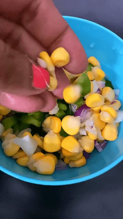 1-Minute Cup Pizza recipe