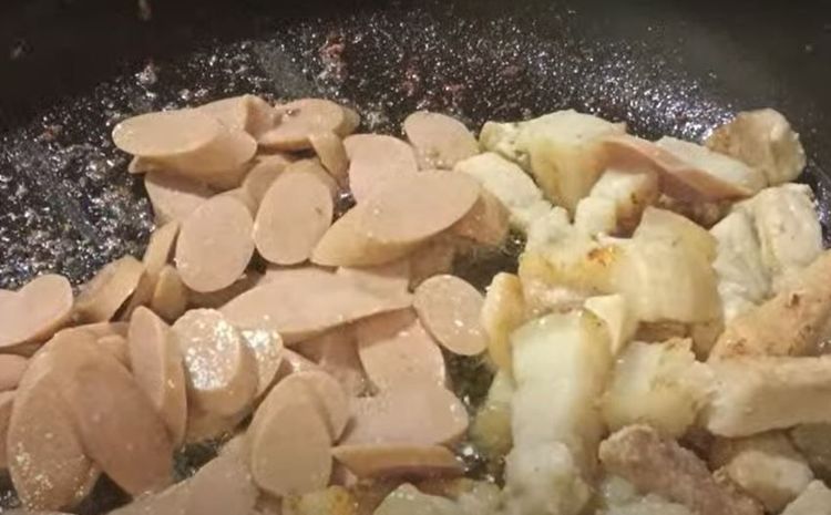 Step 1.1: Add the hotdog and cook for 1 minute