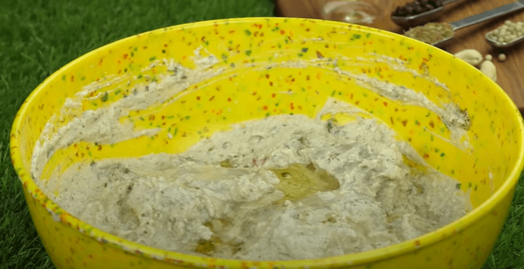 Step 1.1: Add cooking oil and mix well