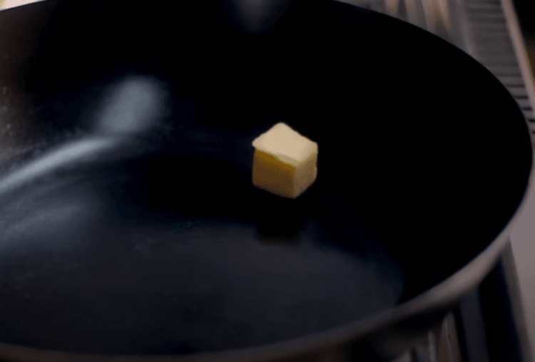 Step 1.1: Set a wok or a deep pan over high heat