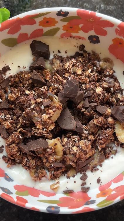 Healthy Chocolate Banana Crumble Oats recipe