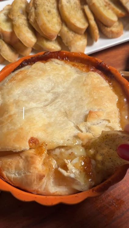 Fig Jam Baked Brie in Puff Pastry recipe