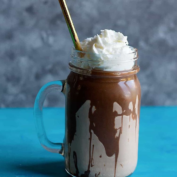 Step 1.1: Pour the milkshake into a glass