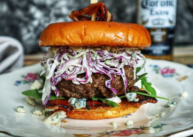 Jamaican Jerk Burger with Gorgonzola recipe