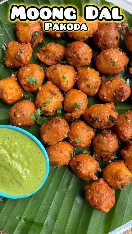 Crispy and Spicy Moong Dal Pakoras recipe