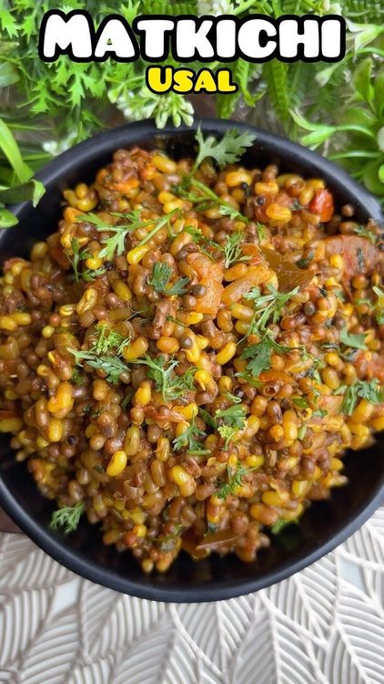 Matkichi Usal recipe