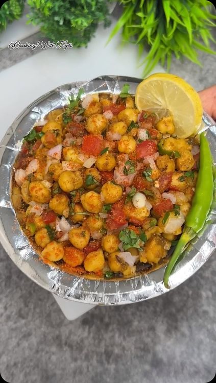 Chole Chaat (Chickpeas Chaat) recipe