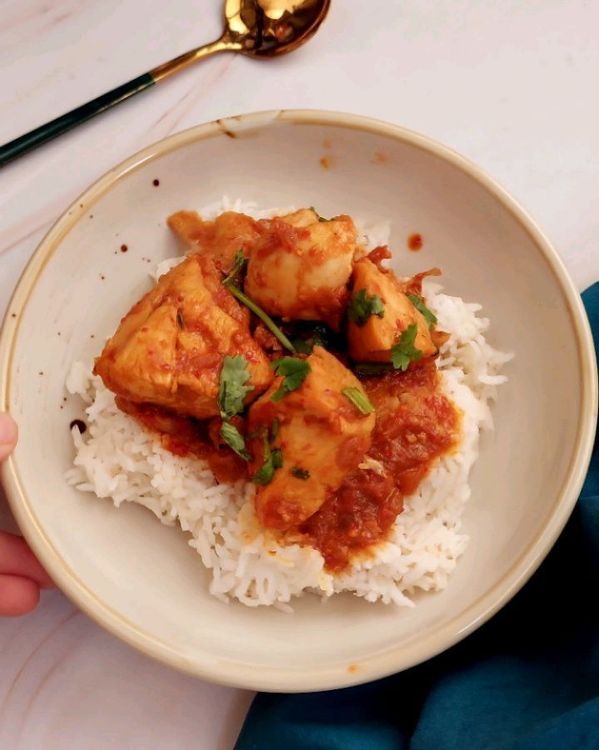 Baanhgajor Lagot Kukura (Chicken with Bamboo Shoot) recipe