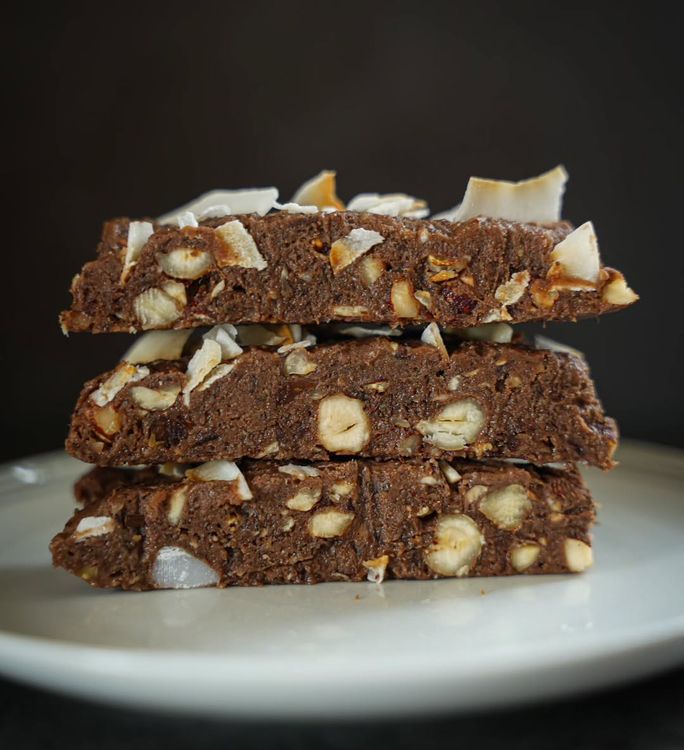 Hazelnut Choco Banana Protein Bars recipe