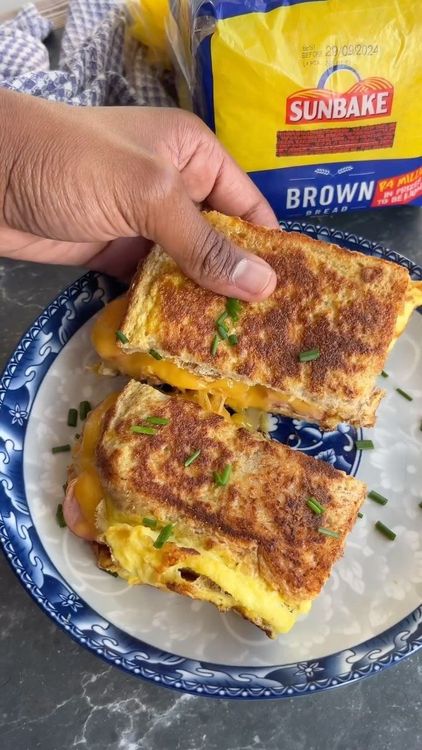 Kasi Style Brekkie Fold Over recipe