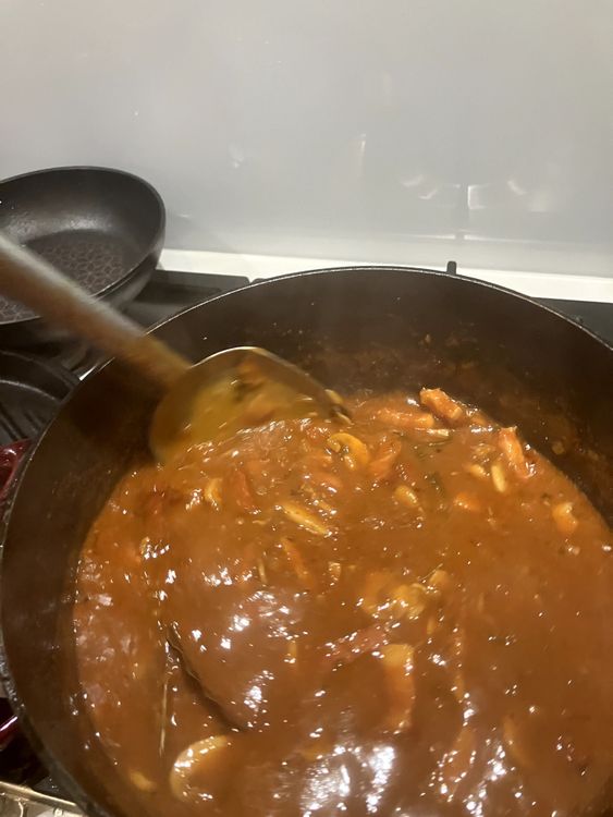 Step 4.2: Add pasta to the sauce along with 1/3 cup of pasta cooking water, Mix through until the sauce is covering the pasta and the meat and mushrooms are nicely incorporated