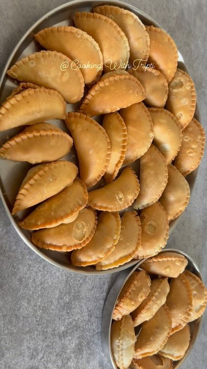 Suji Mawa Gujiya recipe