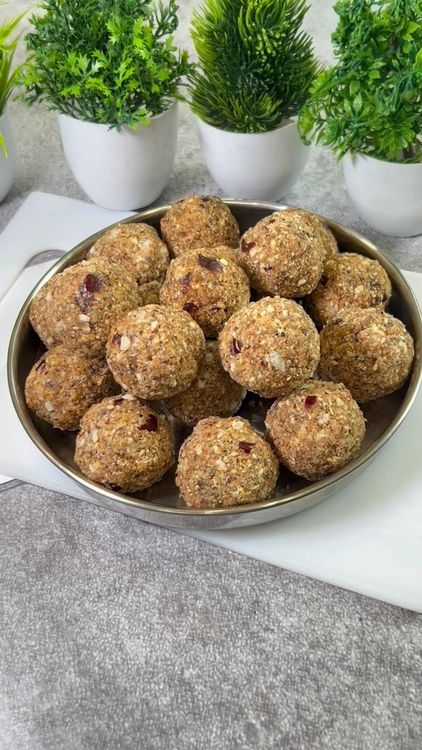 Gond Ke Laddu recipe