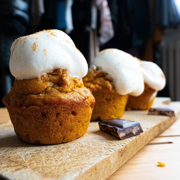 Low-Fat Carrot Cake Muffins recipe